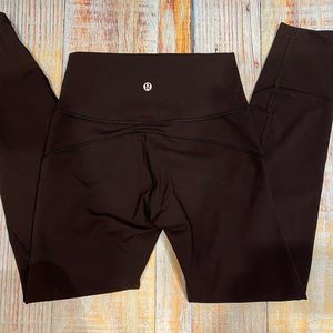 SOLD Lululemon In Movement tight 25”